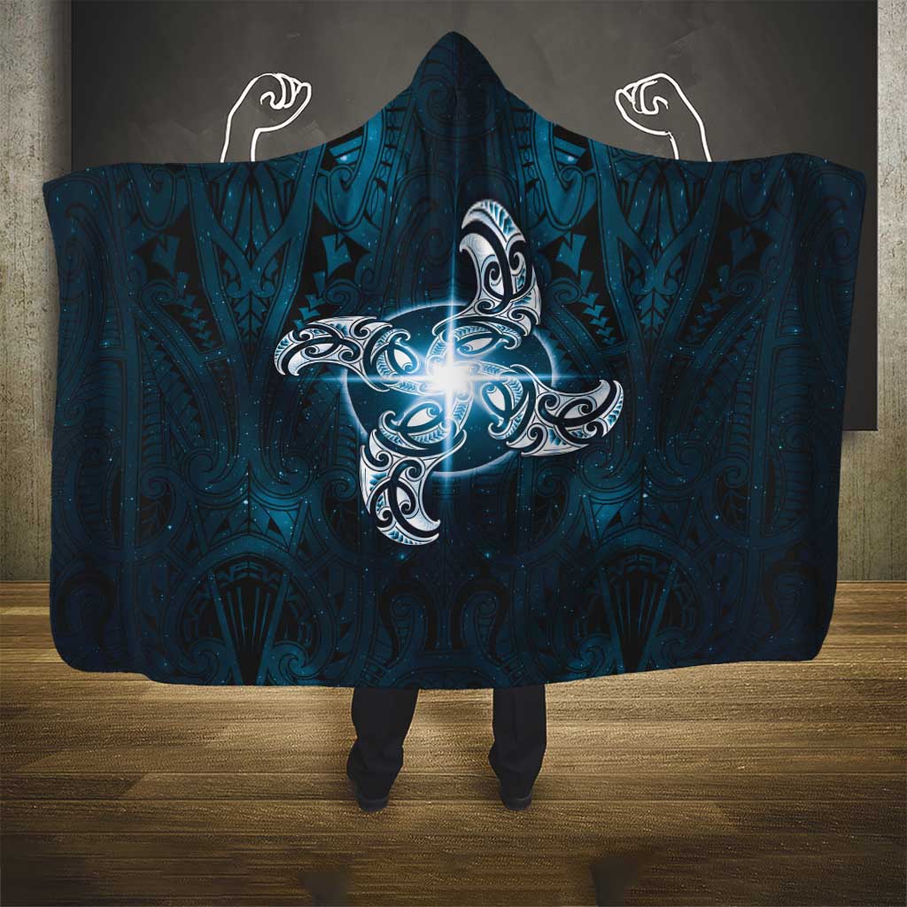 New Zealand Matariki Waita Hooded Blanket Maori Moko Dark Blue Galaxy LT05 - Polynesian Pride