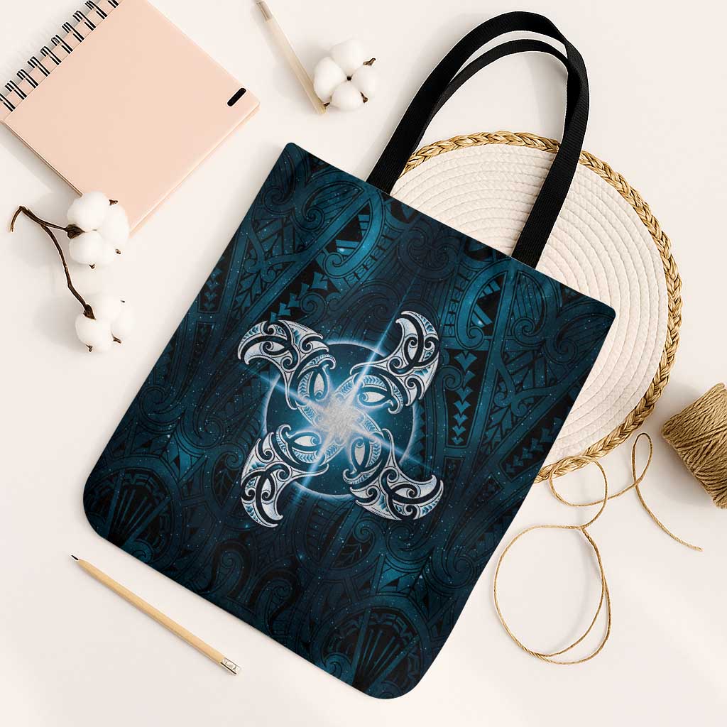New Zealand Matariki Waita Tote Bag Maori Moko Dark Blue Galaxy LT05 Black Strap One Size Blue - Polynesian Pride