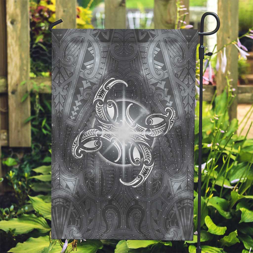 New Zealand Matariki Ururangi Garden Flag Maori Moko Grey Galaxy LT05 Garden Flag Grey - Polynesian Pride