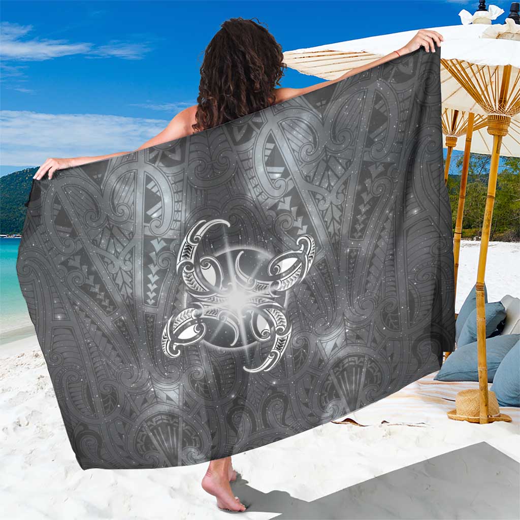 New Zealand Matariki Ururangi Sarong Maori Moko Grey Galaxy LT05 One Size 44 x 66 inches Grey - Polynesian Pride
