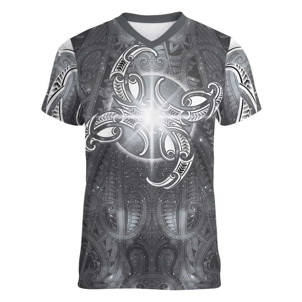 New Zealand Matariki Ururangi Women V-Neck T-Shirt Maori Moko Grey Galaxy LT05 Female Grey - Polynesian Pride