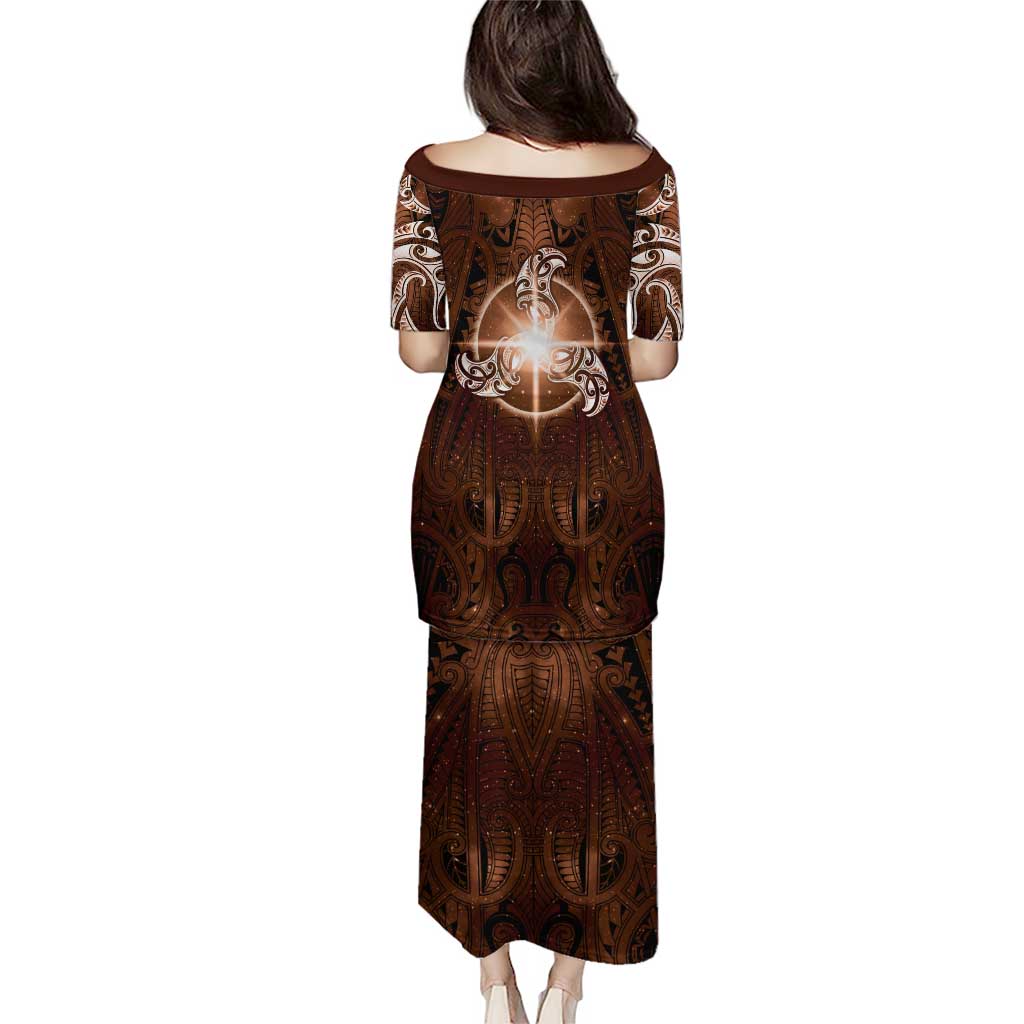 New Zealand Matariki Tupuanuku Family Matching Puletasi and Hawaiian Shirt Maori Moko Brown Galaxy