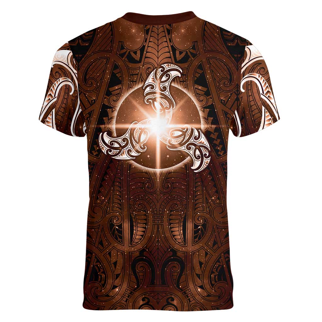 New Zealand Matariki Tupuanuku Women V-Neck T-Shirt Maori Moko Brown Galaxy