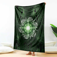 New Zealand Matariki Tupuarangi Blanket Maori Moko Green Galaxy LT05 - Polynesian Pride