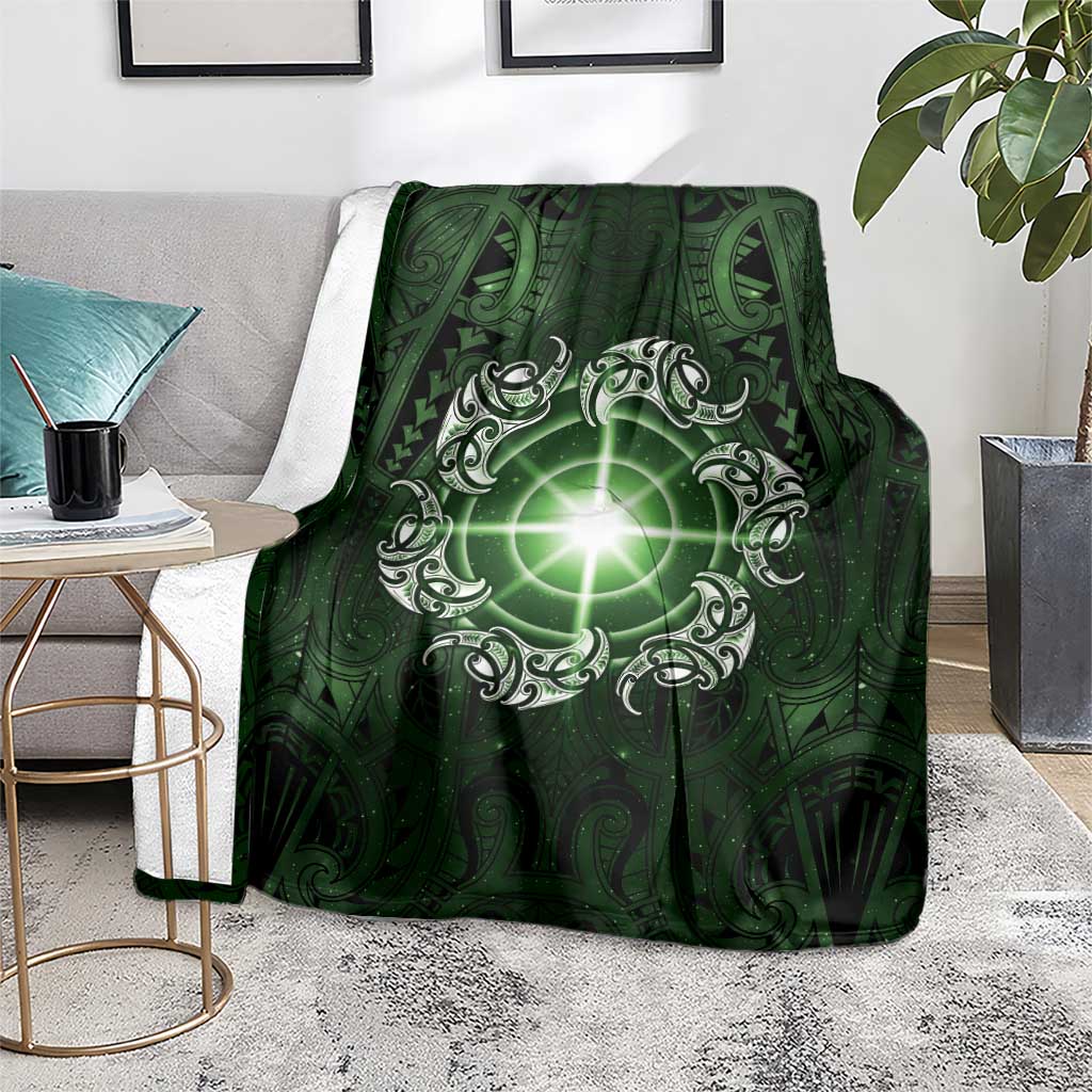 New Zealand Matariki Tupuarangi Blanket Maori Moko Green Galaxy LT05 - Polynesian Pride