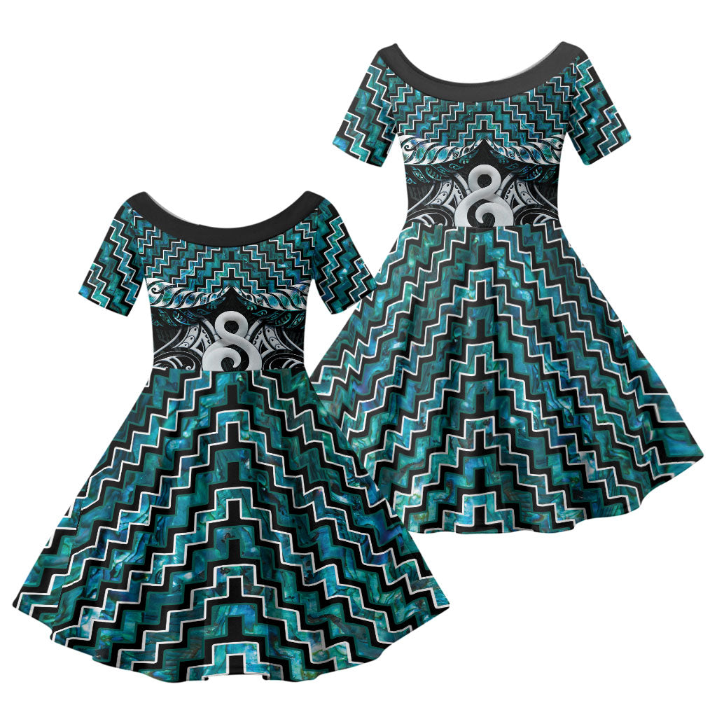 New Zealand Maori Family Matching Puletasi and Hawaiian Shirt Poutama Pikorua - Single Twist Paua Shell LT05 Daughter's Dress Turquoise - Polynesian Pride