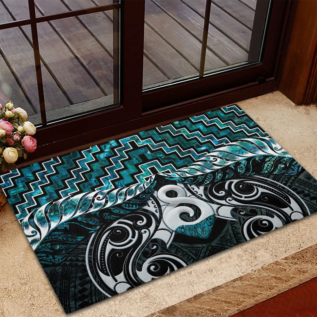 New Zealand Maori Rubber Doormat Poutama Pikorua - Single Twist Paua Shell LT05 - Polynesian Pride