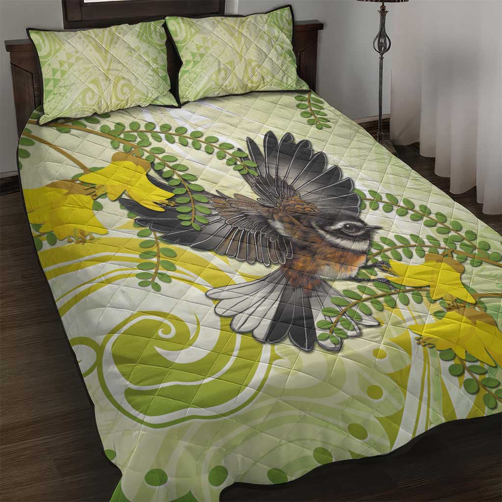 New Zealand Piwakawaka Fantail Bird Quilt Bed Set With Kowhai Flowers