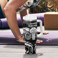 New Zealand Te Reo Maori Tumbler With Handle Korero Maori Ai Au LT05 - Polynesian Pride
