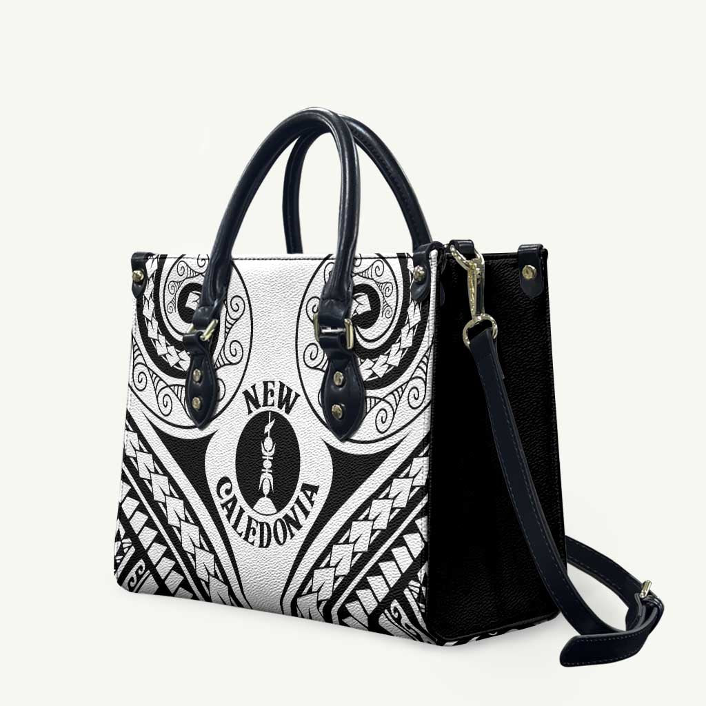 New Caledonia Day Leather Bag Polynesian Curves White Color - Polynesian Pride