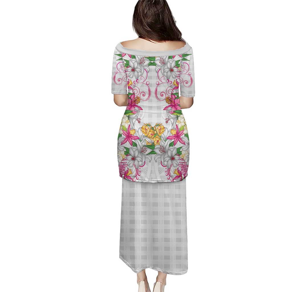 Hawaii Palaka Puletasi White Tribal Pattern With Tropical Flowers - Polynesian Pride