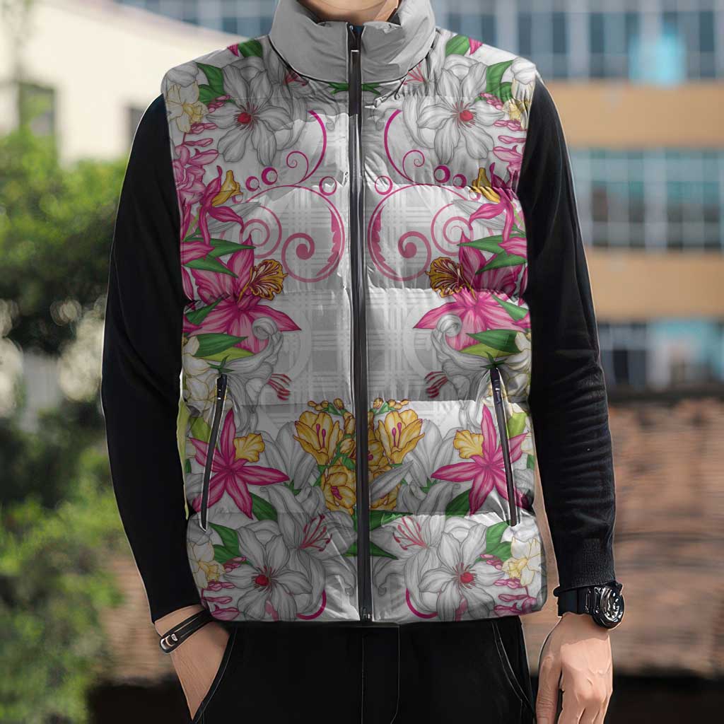 Hawaii Palaka Sleeveless Puffer Jacket White Tribal Pattern With Tropical Flowers LT05 - Polynesian Pride