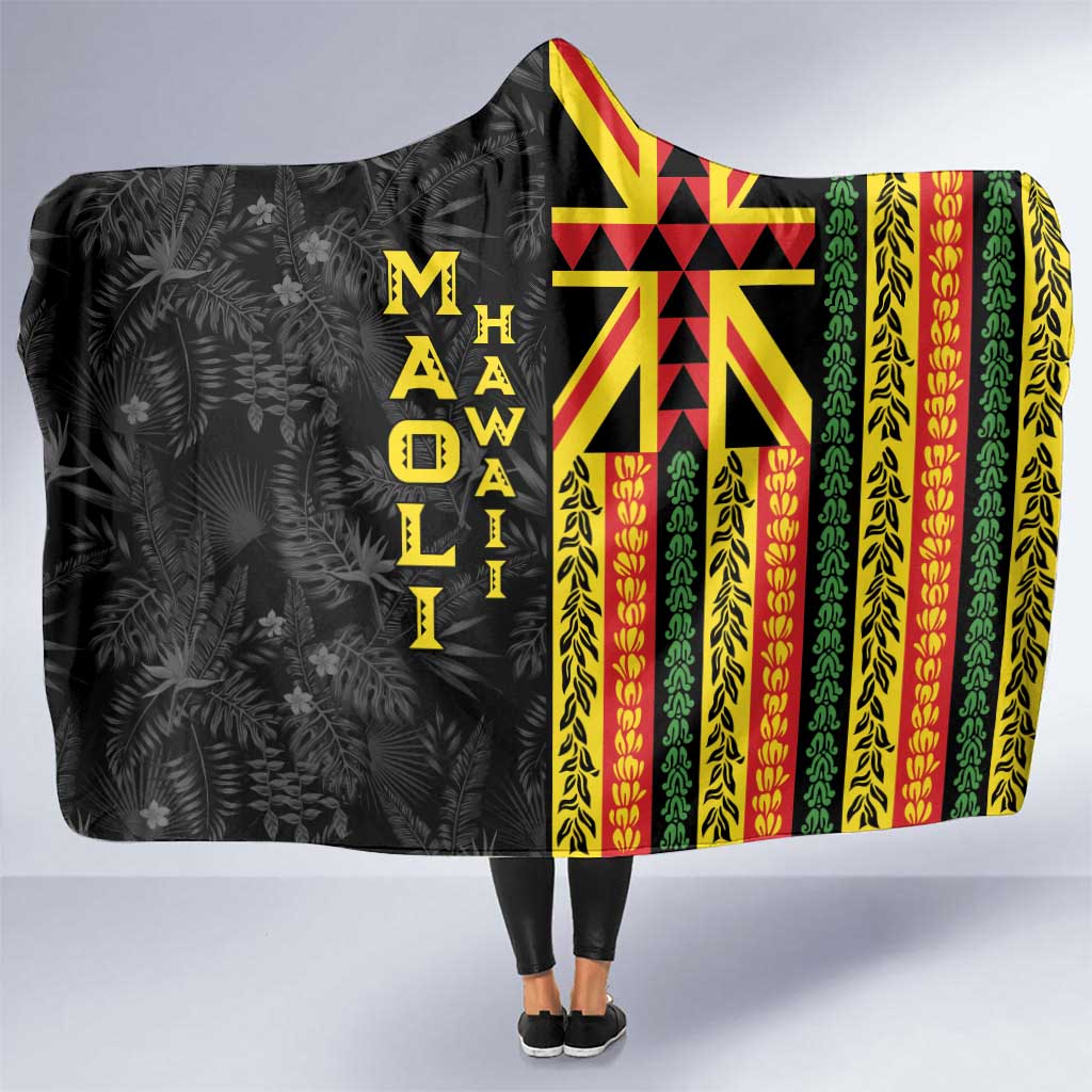Hawaii Maoli Spirit Hooded Blanket Kakau Pattern With Flower Lei LT05 One Size Black - Polynesian Pride