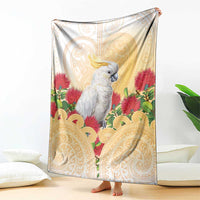 New Zealand Aotearoa Cockatoo Blanket Maori Pattern With Pohutukawa Flowers