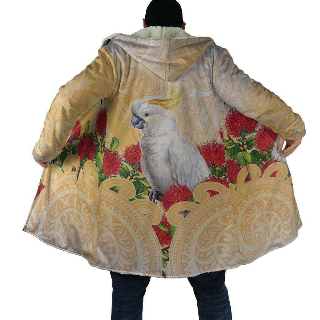 New Zealand Aotearoa Cockatoo Cloak Maori Pattern With Pohutukawa Flowers LT05 - Polynesian Pride