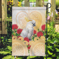 New Zealand Aotearoa Cockatoo Garden Flag Maori Pattern With Pohutukawa Flowers LT05 Garden Flag Beige - Polynesian Pride