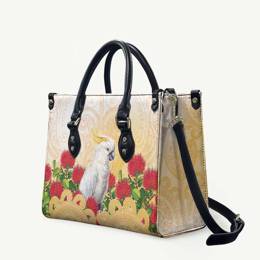 New Zealand Aotearoa Cockatoo Leather Bag Maori Pattern With Pohutukawa Flowers LT05 Beige - Polynesian Pride