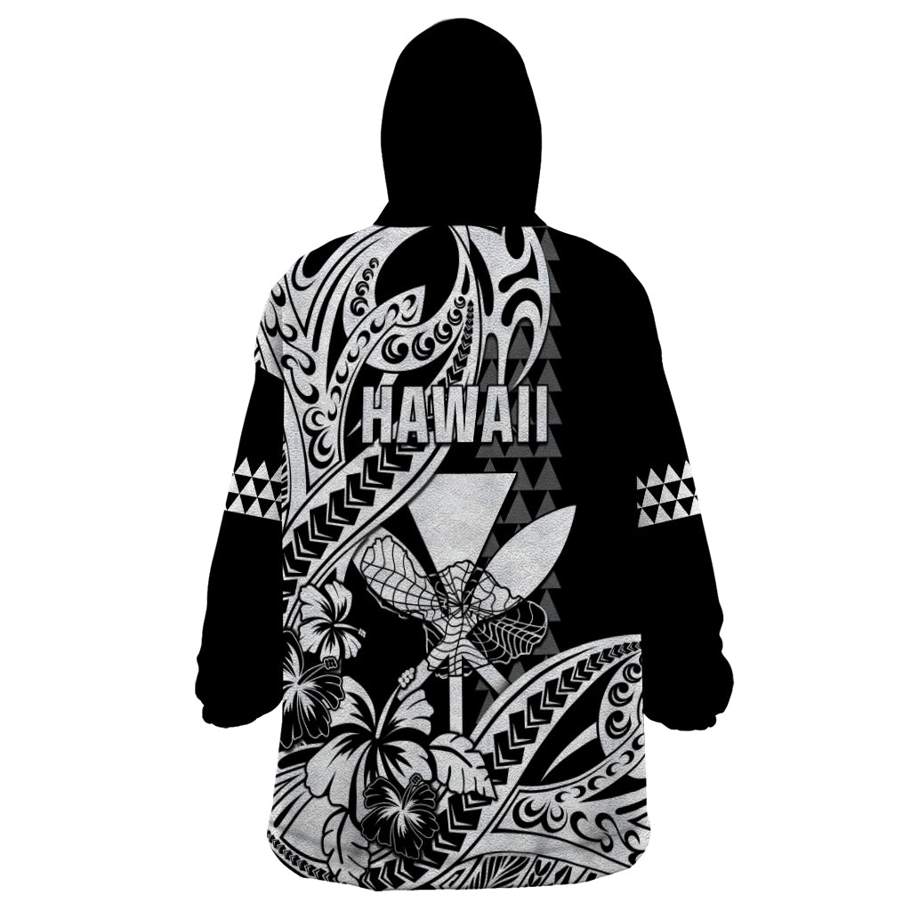Hawaii Maui Upena Kiloi Wearable Blanket Hoodie Kakau Tribal Pattern Black Version LT05 - Polynesian Pride
