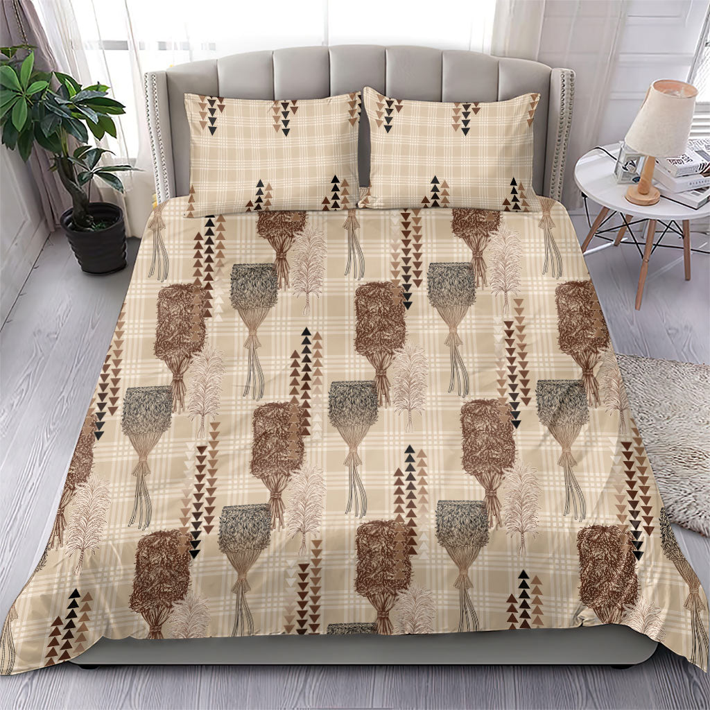 Aloha Hawaii Vintage Kahili Pa'a Lima Bedding Set Palaka Print Cozy Beige