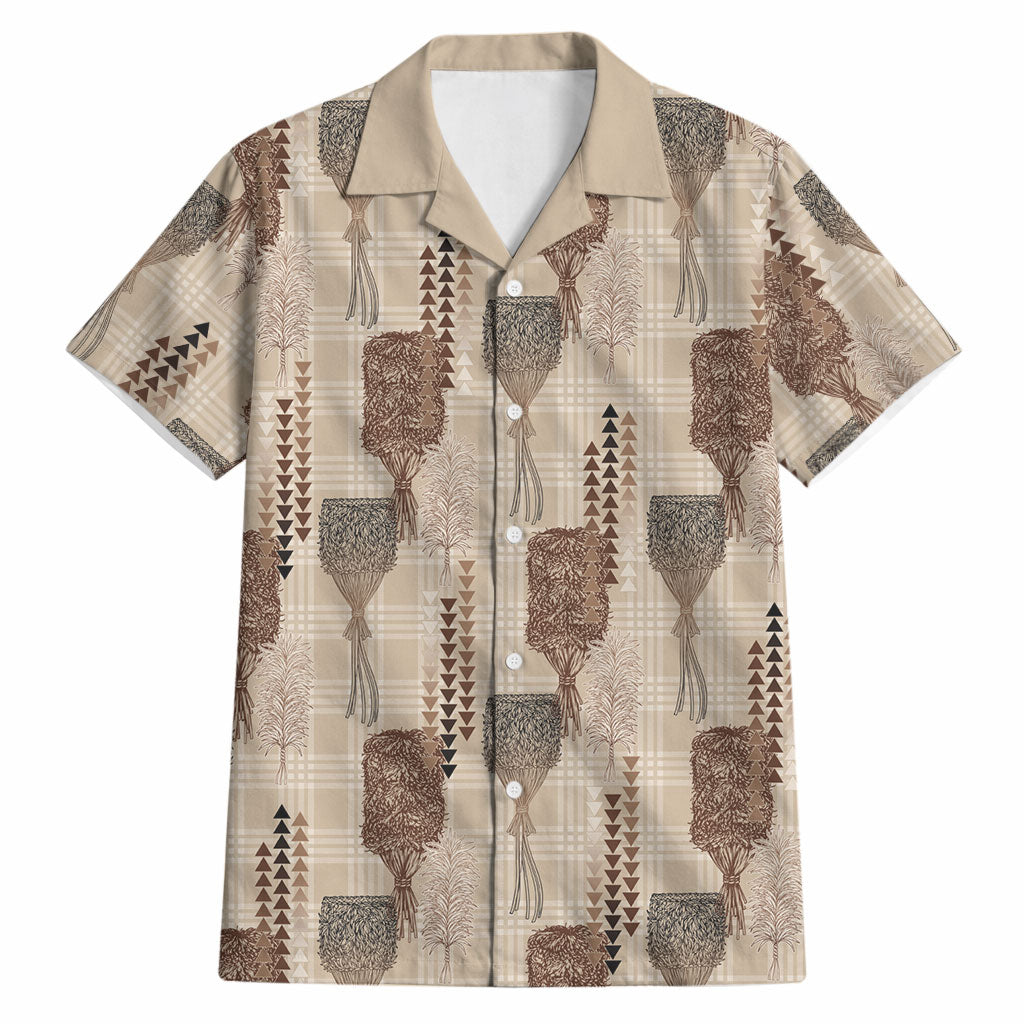 Aloha Hawaii Vintage Kahili Pa'a Lima Hawaiian Shirt Palaka Print Cozy Beige
