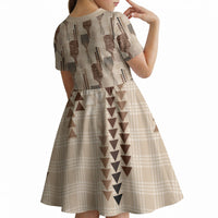 Aloha Hawaii Vintage Kahili Pa'a Lima Kid Short Sleeve Dress Palaka Print Cozy Beige