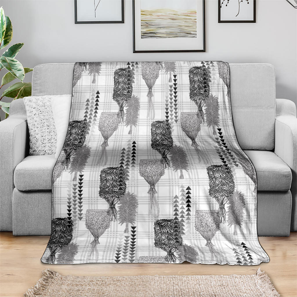 Aloha Hawaii Vintage Kahili Pa'a Lima Blanket Palaka Print Hinahina