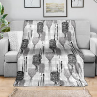 Aloha Hawaii Vintage Kahili Pa'a Lima Blanket Palaka Print Hinahina