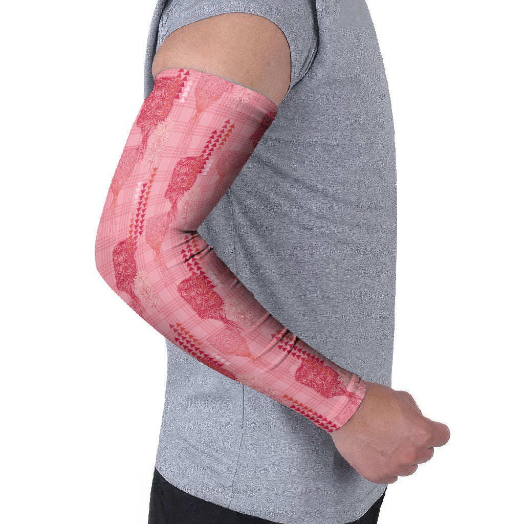 Aloha Hawaii Vintage Kahili Pa'a Lima Arm Sleeves Palaka Print Berry Pink