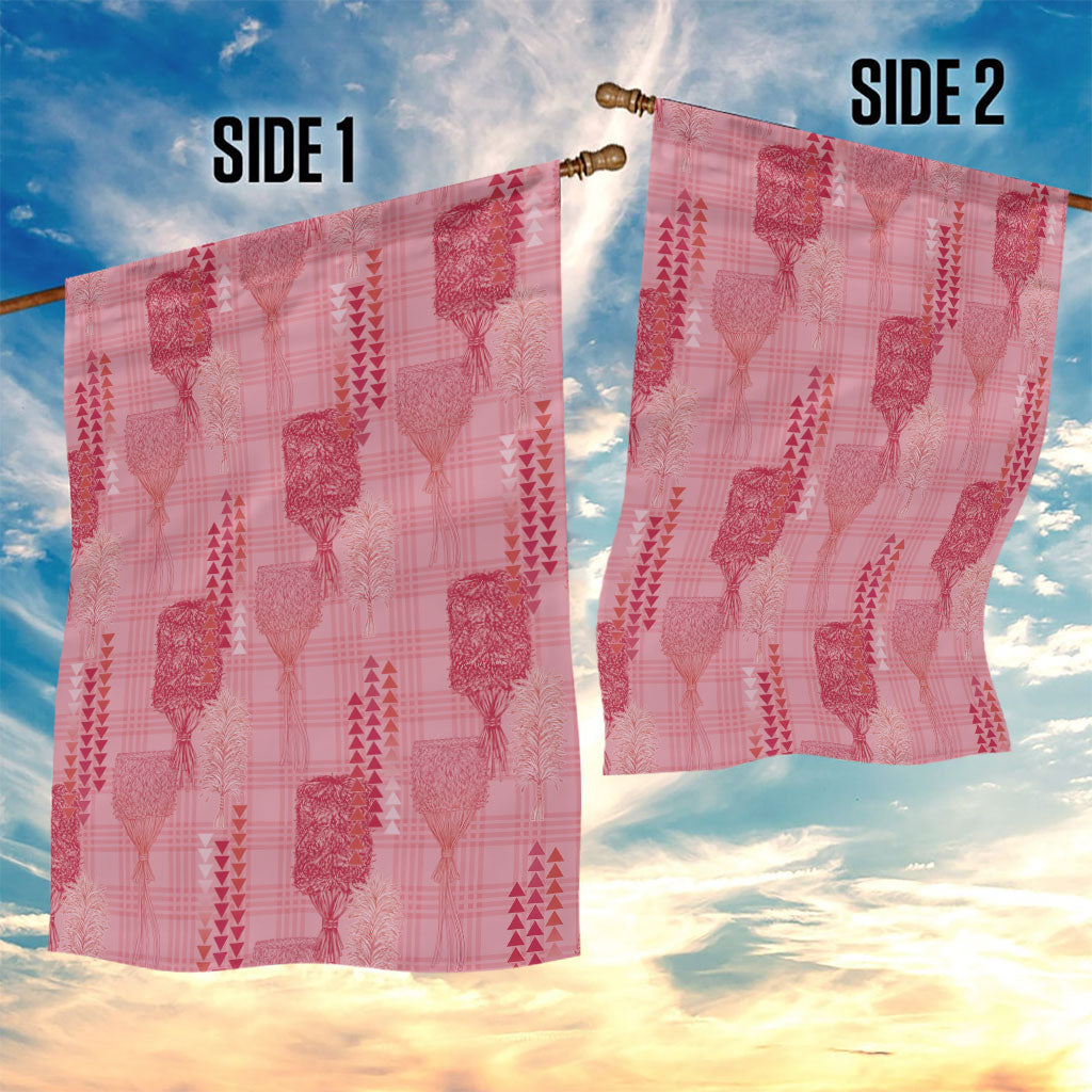 Aloha Hawaii Vintage Kahili Pa'a Lima Garden Flag Palaka Print Berry Pink