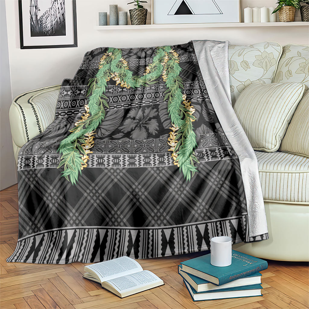 Hawai'i Paniolo Maile Twisted Lei Blanket Obsidian Black