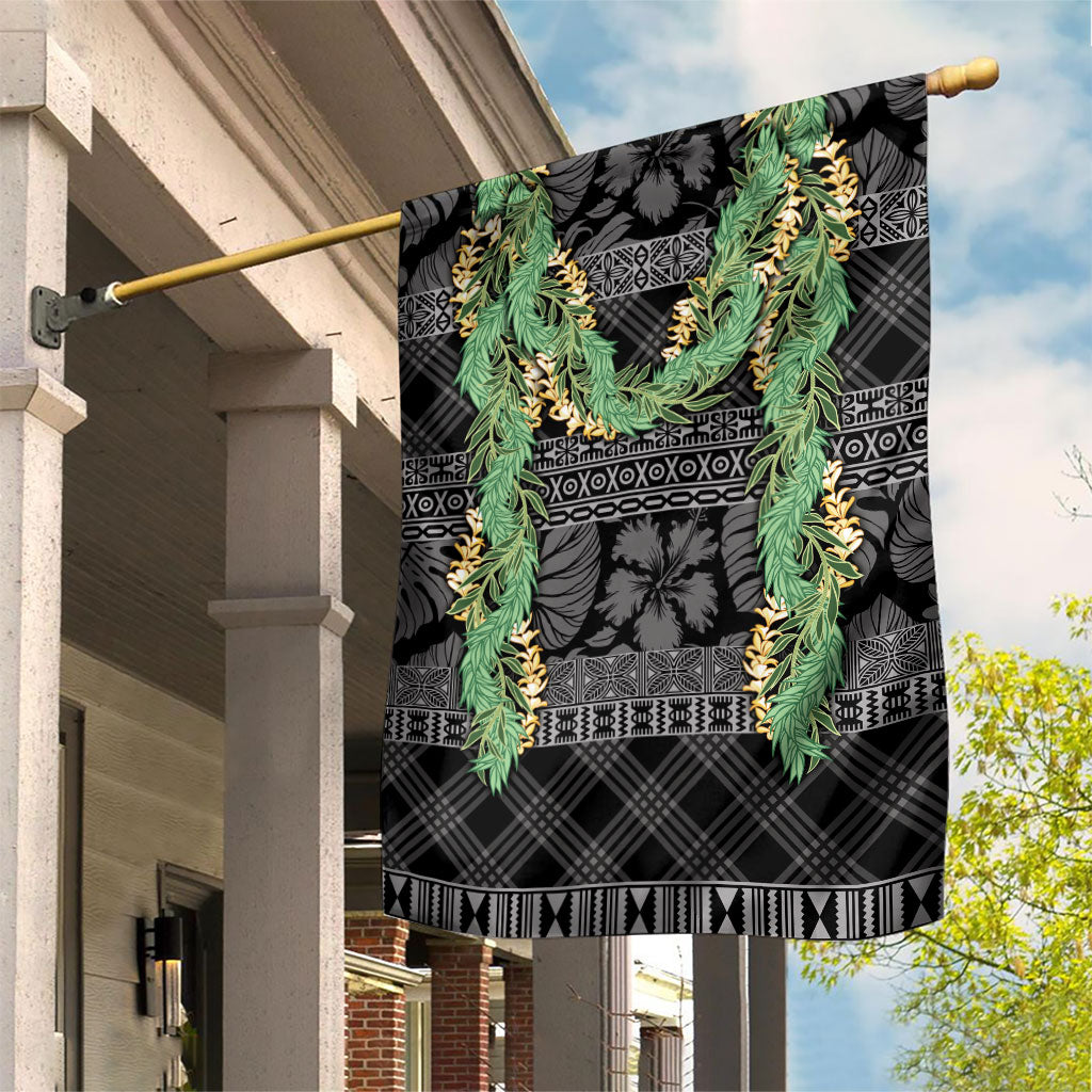 Hawai'i Paniolo Maile Twisted Lei Garden Flag Obsidian Black LT7 House Flag Black - Polynesian Pride