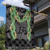 Hawai'i Paniolo Maile Twisted Lei Garden Flag Obsidian Black LT7 - Polynesian Pride