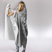 Aloha Kahoolawe Island Personalized Hooded Blanket Ashen Dreamy Turtle