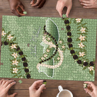 Hawaii Molokai Island Flowers Lei Puzzle Kukui Nut Mossy Green