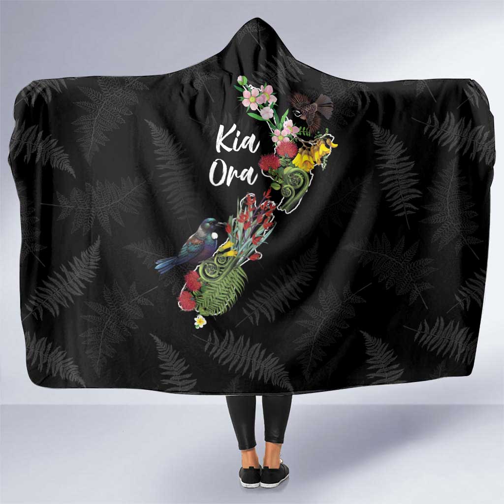 Kia Ora New Zealand Floral Hooded Blanket Black - Polynesian Pride