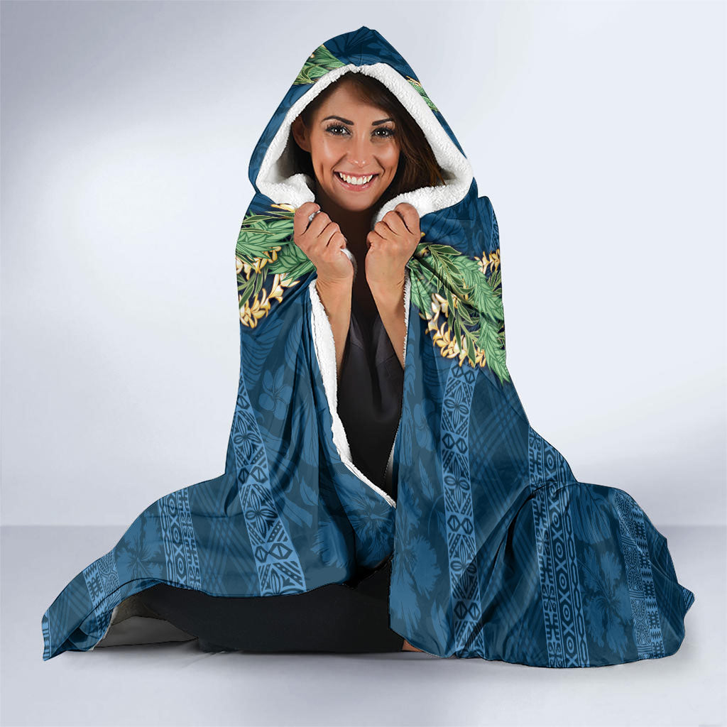Hawai'i Paniolo Maile Twisted Lei Hooded Blanket Cobalt Blue LT7 - Polynesian Pride