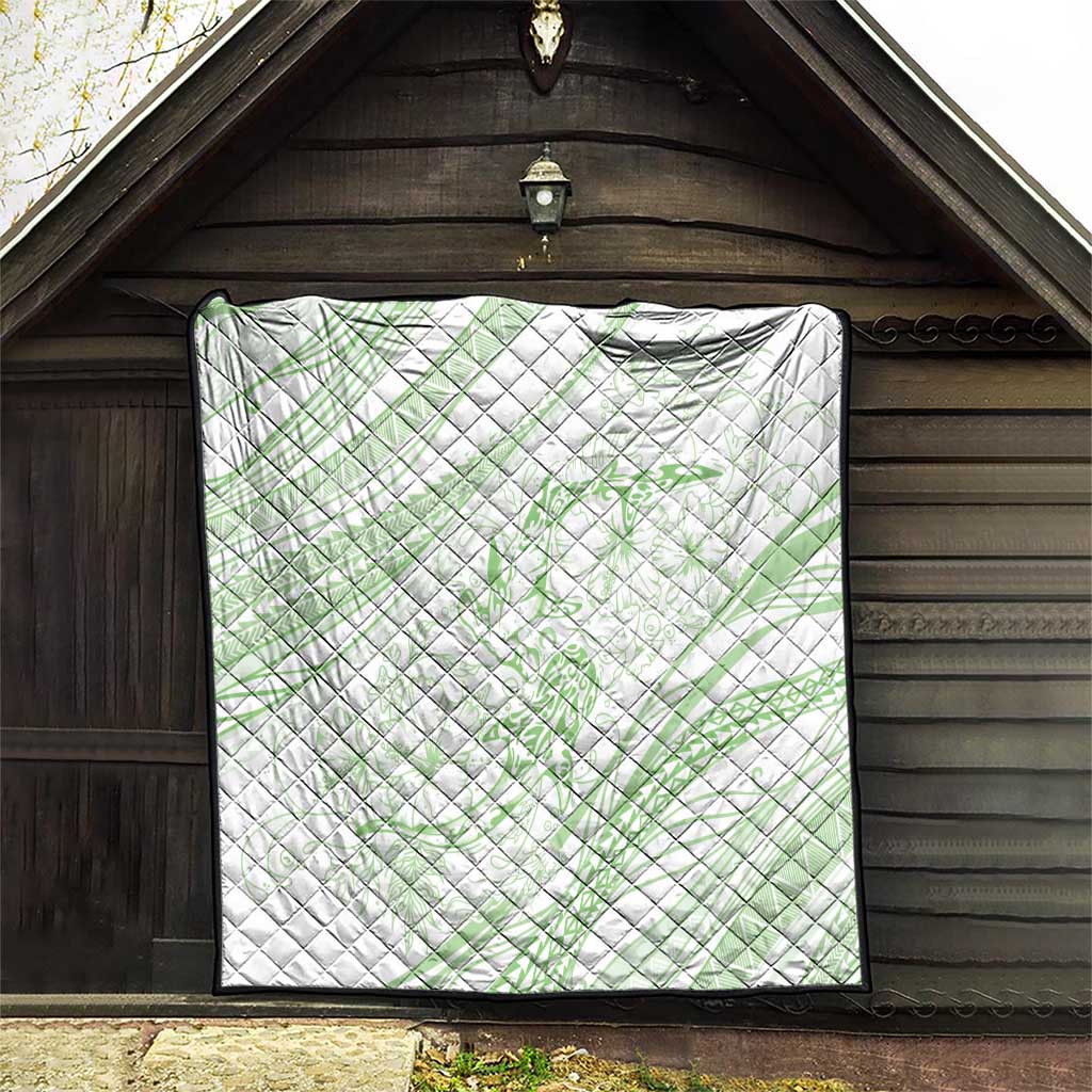 Sharks Couple Dreamy Polynesians Floral Sea Quilt Emerald - Polynesian Pride