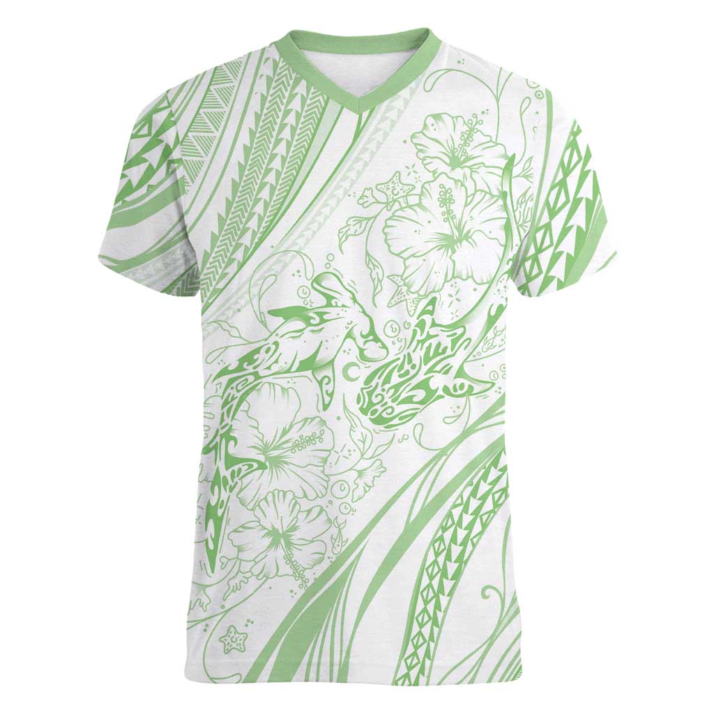 Sharks Couple Dreamy Polynesians Floral Sea Women V-Neck T-Shirt Emerald LT7 Female Emerald - Polynesian Pride