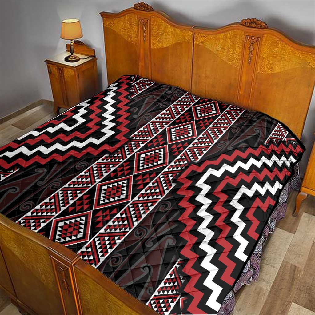 Red Tukutuku Pattern Aotearoa Quilt Niho Taniwha and Puhoro Motifs