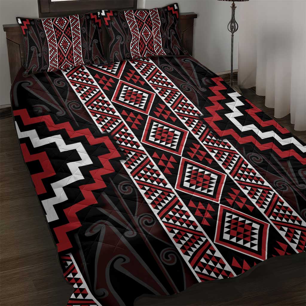 Red Tukutuku Pattern Aotearoa Quilt Bed Set Niho Taniwha and Puhoro Motifs LT7 Red - Polynesian Pride