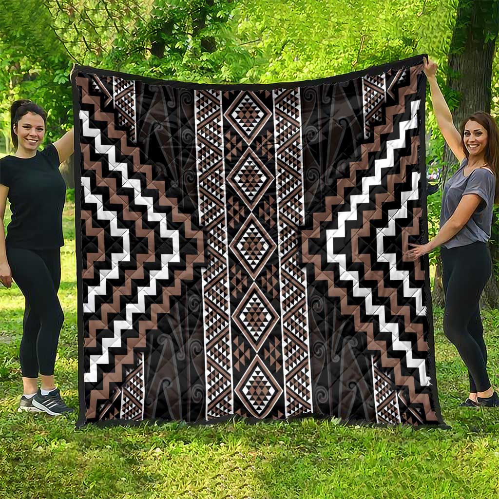 Classic Tukutuku Pattern Aotearoa Quilt Niho Taniwha and Puhoro Motifs
