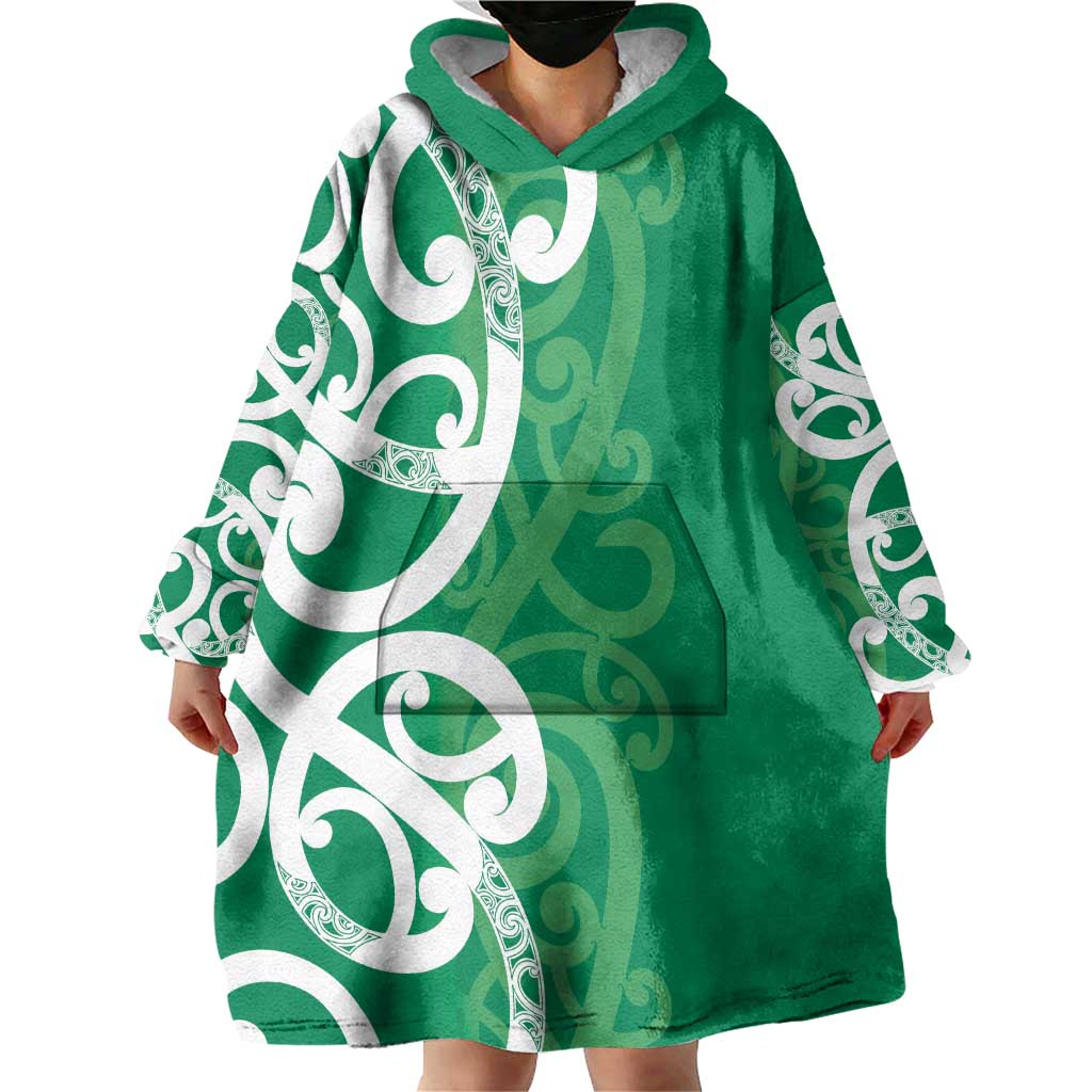 Pounamu Green Maori Wearable Blanket Hoodie Koru Kowhaiwhai LT7 - Polynesian Pride