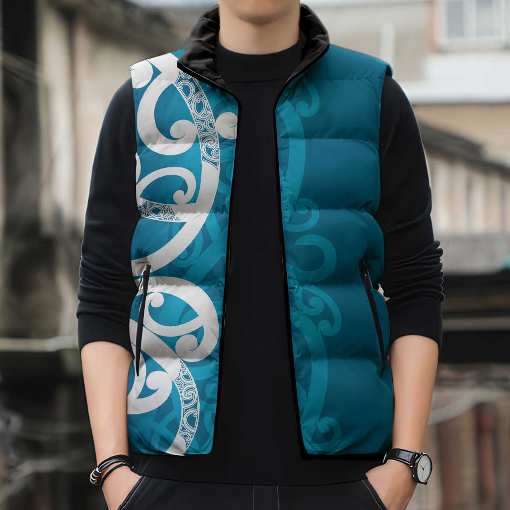 Azure Blue Maori Sleeveless Puffer Jacket Koru Kowhaiwhai LT7 - Polynesian Pride