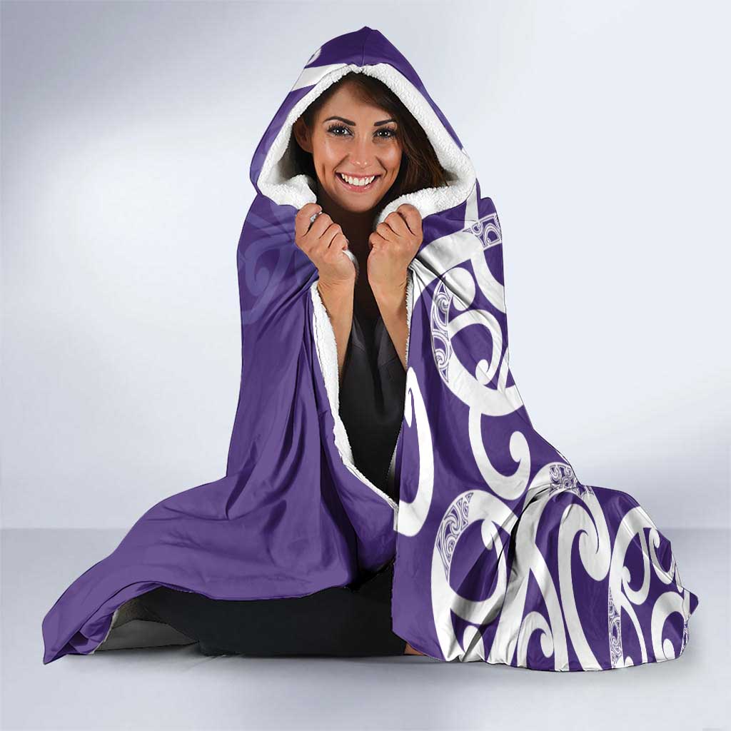 Violet Green Maori Hooded Blanket Koru Kowhaiwhai LT7 - Polynesian Pride