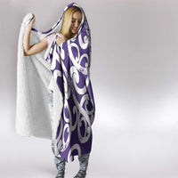 Violet Green Maori Hooded Blanket Koru Kowhaiwhai LT7 - Polynesian Pride