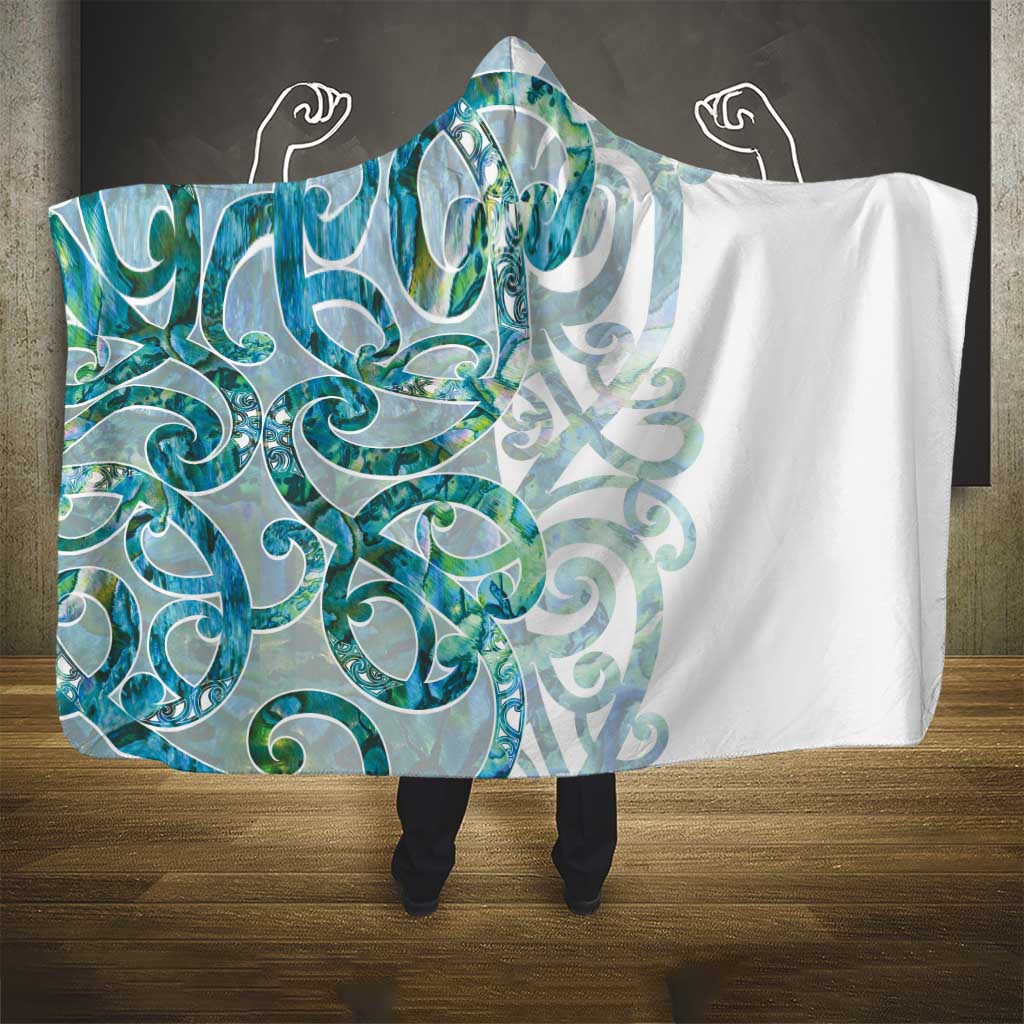 Paua Shell Maori Hooded Blanket Koru Kowhaiwhai LT7 - Polynesian Pride