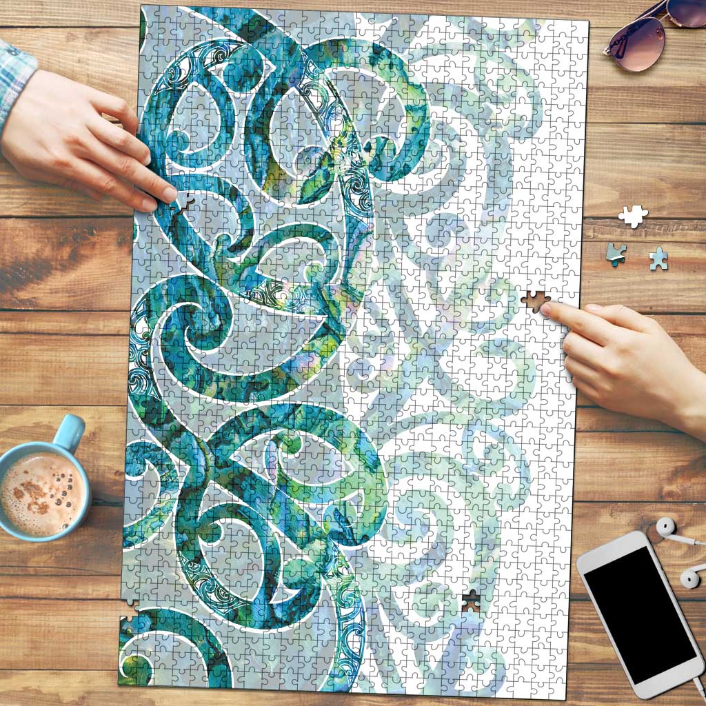 Paua Shell Maori Puzzle Koru Kowhaiwhai LT7 White - Polynesian Pride