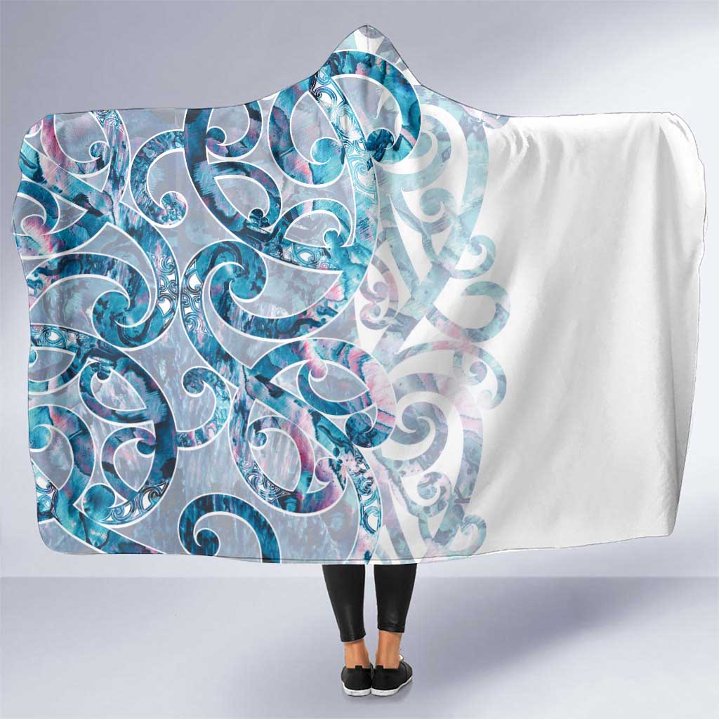 Turquoise Paua Shell Maori Hooded Blanket Koru Kowhaiwhai LT7 One Size White - Polynesian Pride
