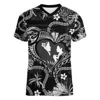 Hawaii Plumeria Women V Neck T Shirt Hau'oli la Makuahine Monochrome LT7 Female Black - Polynesian Pride