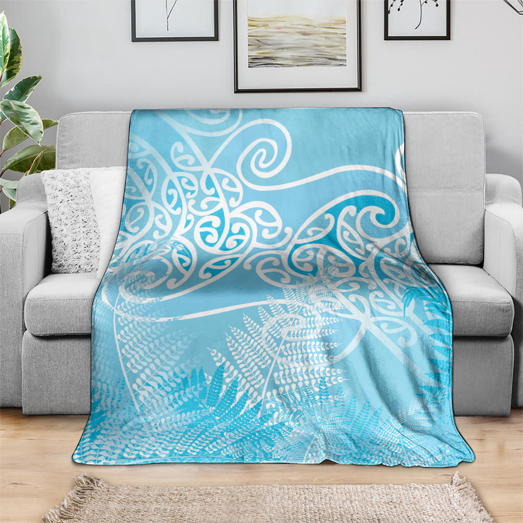Aotearoa Maori Koru Curves Blanket Silver Ferns - Turquoise LT7 - Polynesian Pride